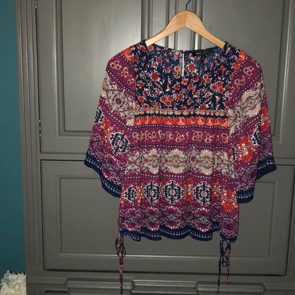 Romeo + Juliet Couture top size Small